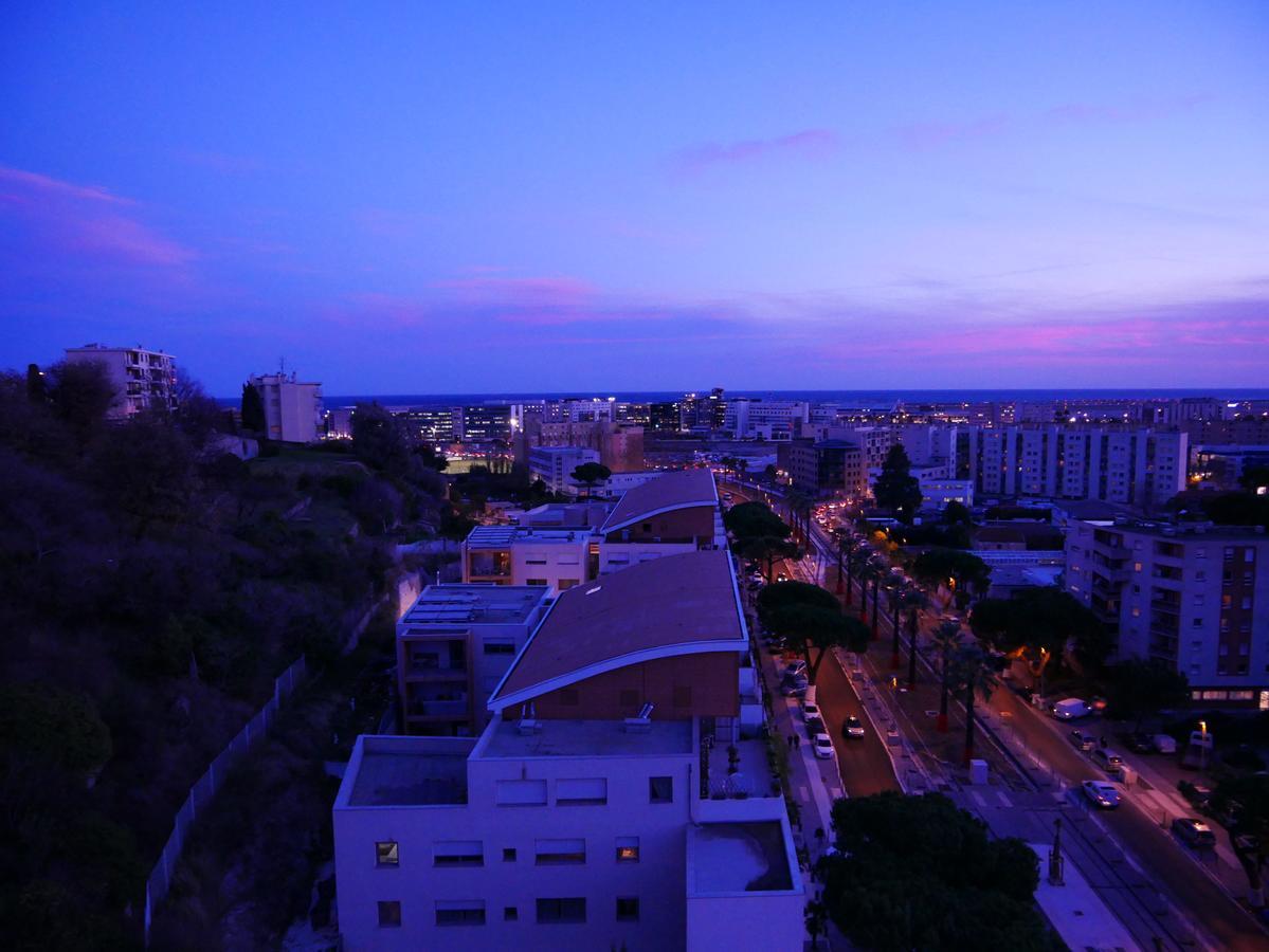 Appartement Rooftop 8 Personnes Grande Terrasse Avec Parking Quartier Aeroport Nice Exterior photo